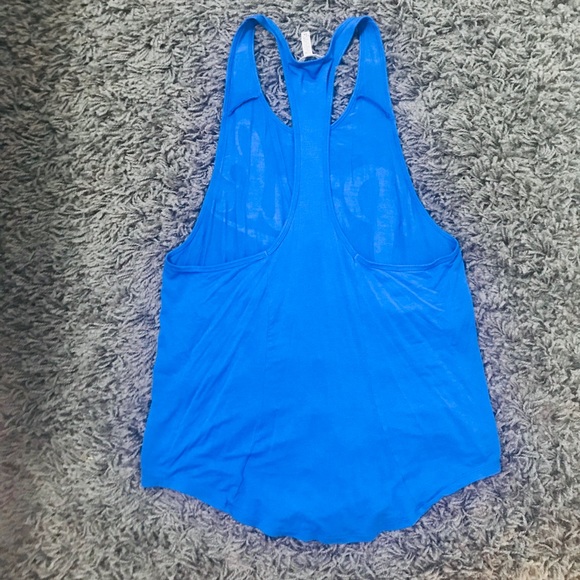 PINK Low Cut Muscle Tank Top - Picture 4 of 4